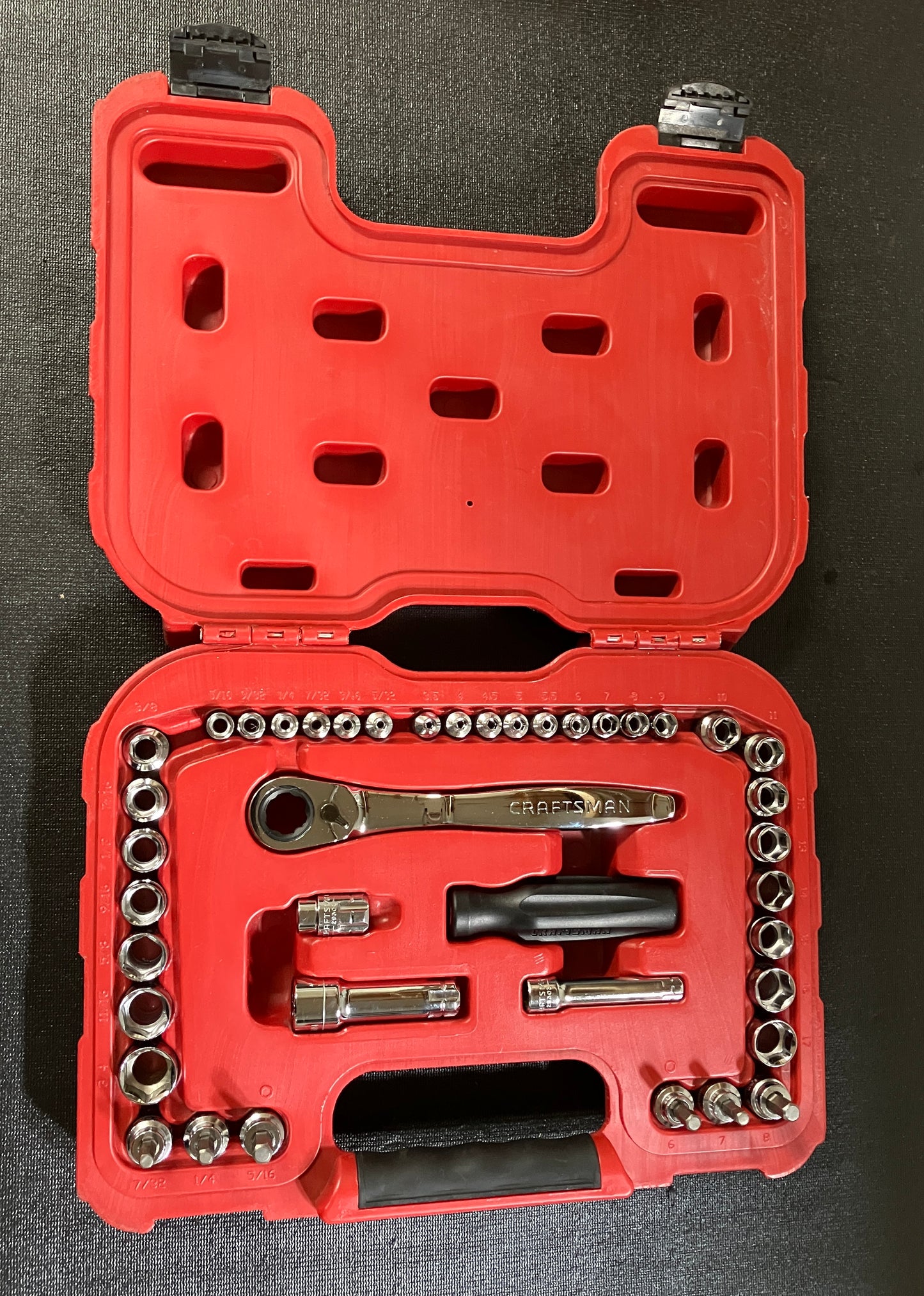 Craftsman 41pc Max Axess Socket Set 41484 with 6pt Sockets, Hex Sockets, & Ratchet 29308