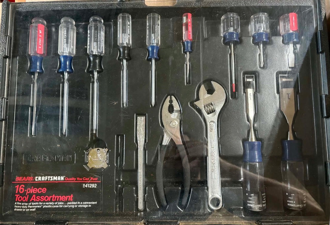 NOS Sears Craftsman 16pc Tool Assortment 41292