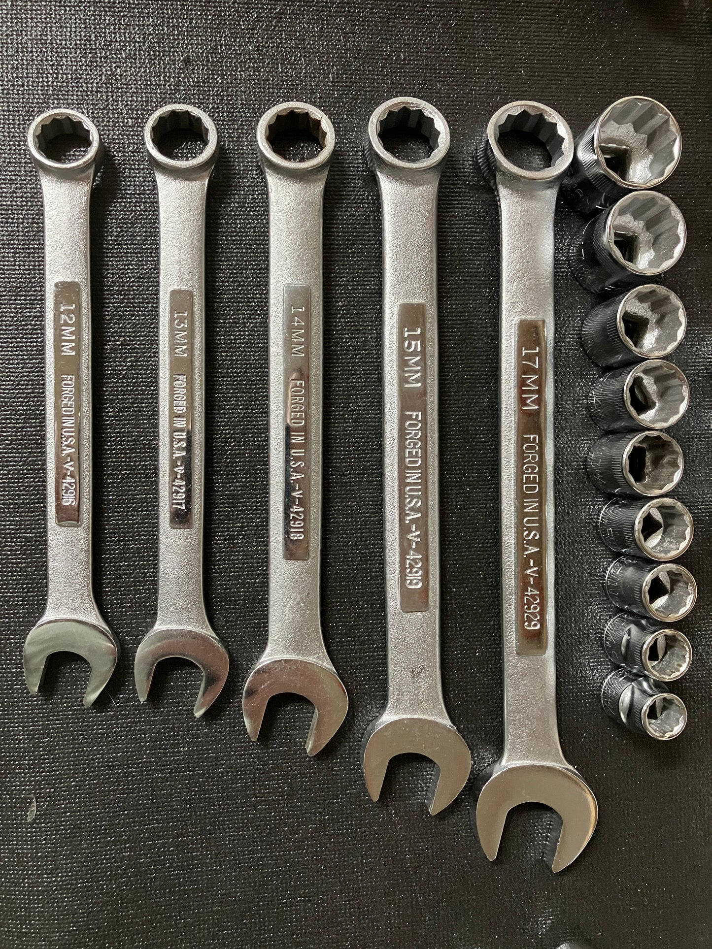 NOS Vintage Craftsman 30pc Metric Socket & Wrench Set -V- 33015 USA w/ Box