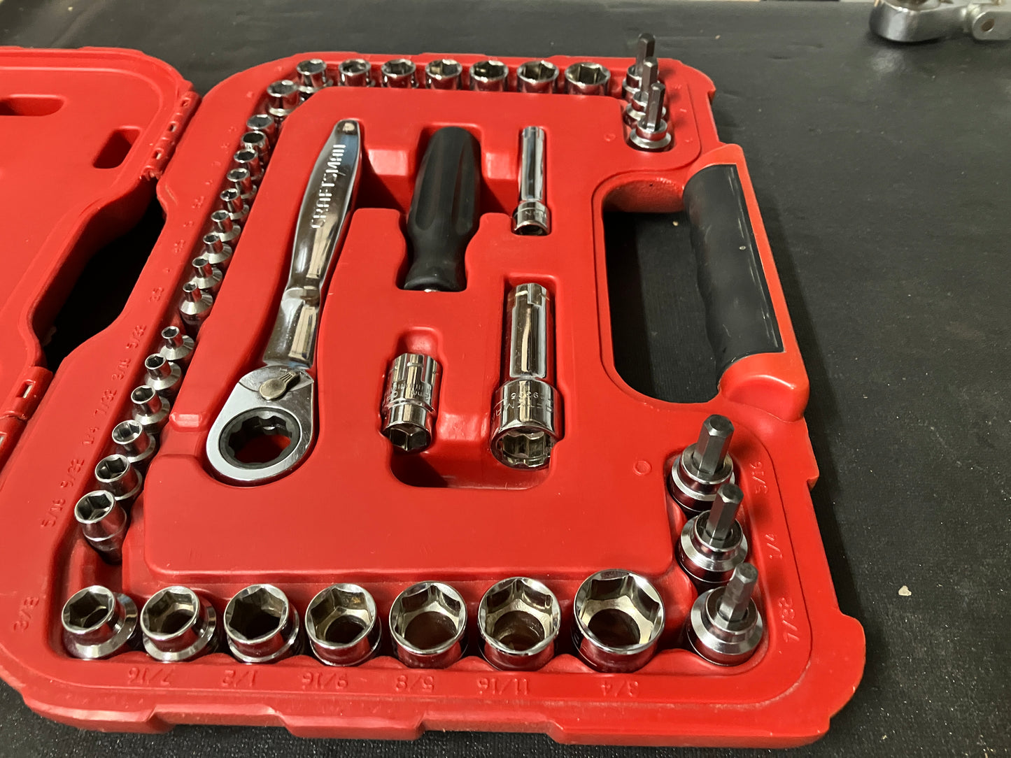 Craftsman 41pc Max Axess Socket Set 41484 with 6pt Sockets, Hex Sockets, & Ratchet 29308