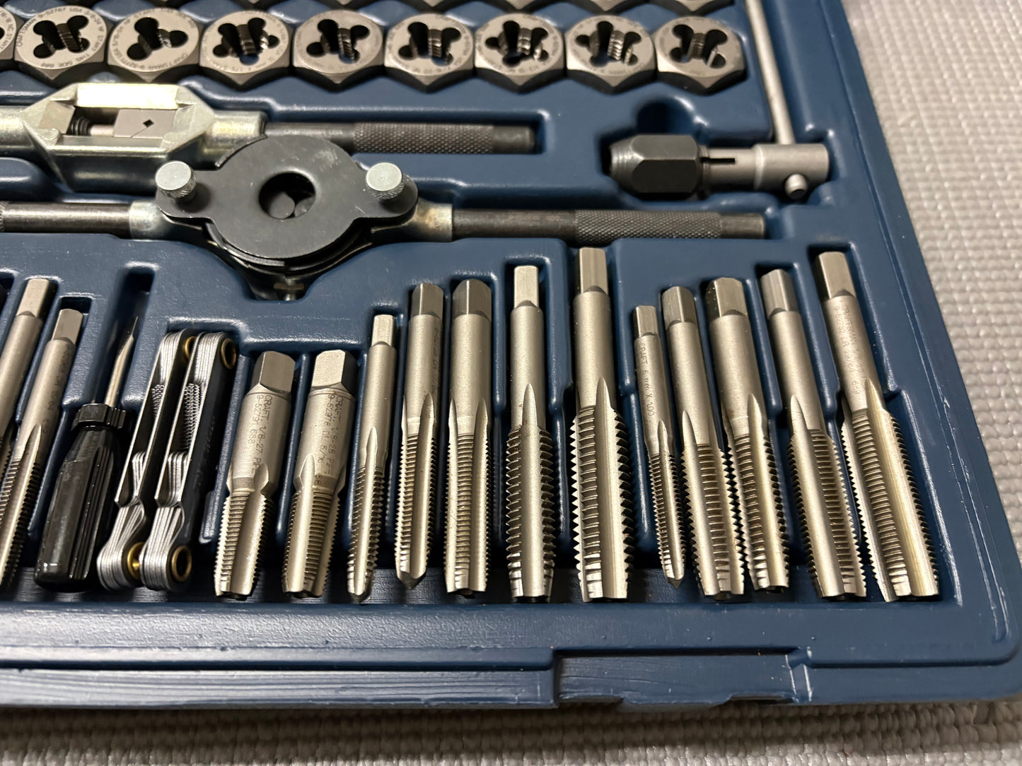 NOS Sears Craftsman 50 Piece Tap & Die Set Combination Standard/Metric 52381 USA