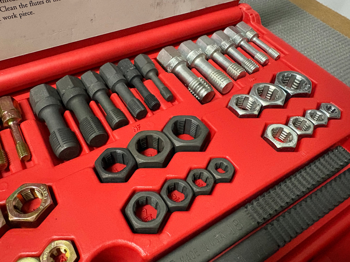 NOS Sears Craftsman USA SAE & Metric Master Thread Restorer Kit 40pc 52105
