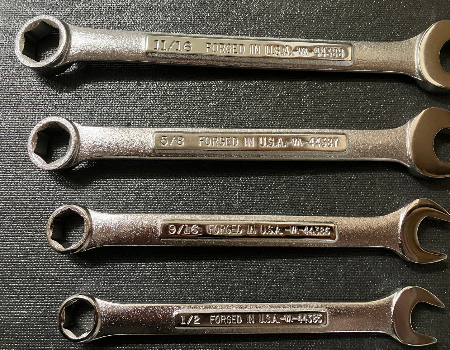 NOS Vintage Craftsman 8pc 6pt SAE 1/4” - 11/16” Combination Wrench Set 46988 USA