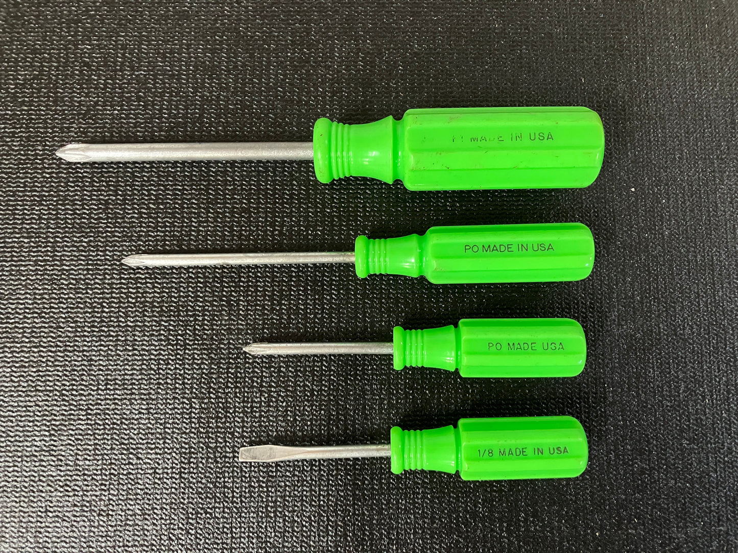 Vintage Craftsman Neon Green Hi Viz High Visibility 4 Screwdrivers 47151 USA