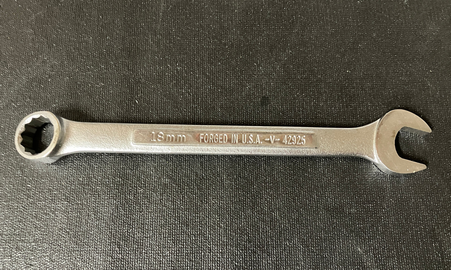 Vintage Craftsman 18mm 12pt Combination Wrench -V- 42925 USA