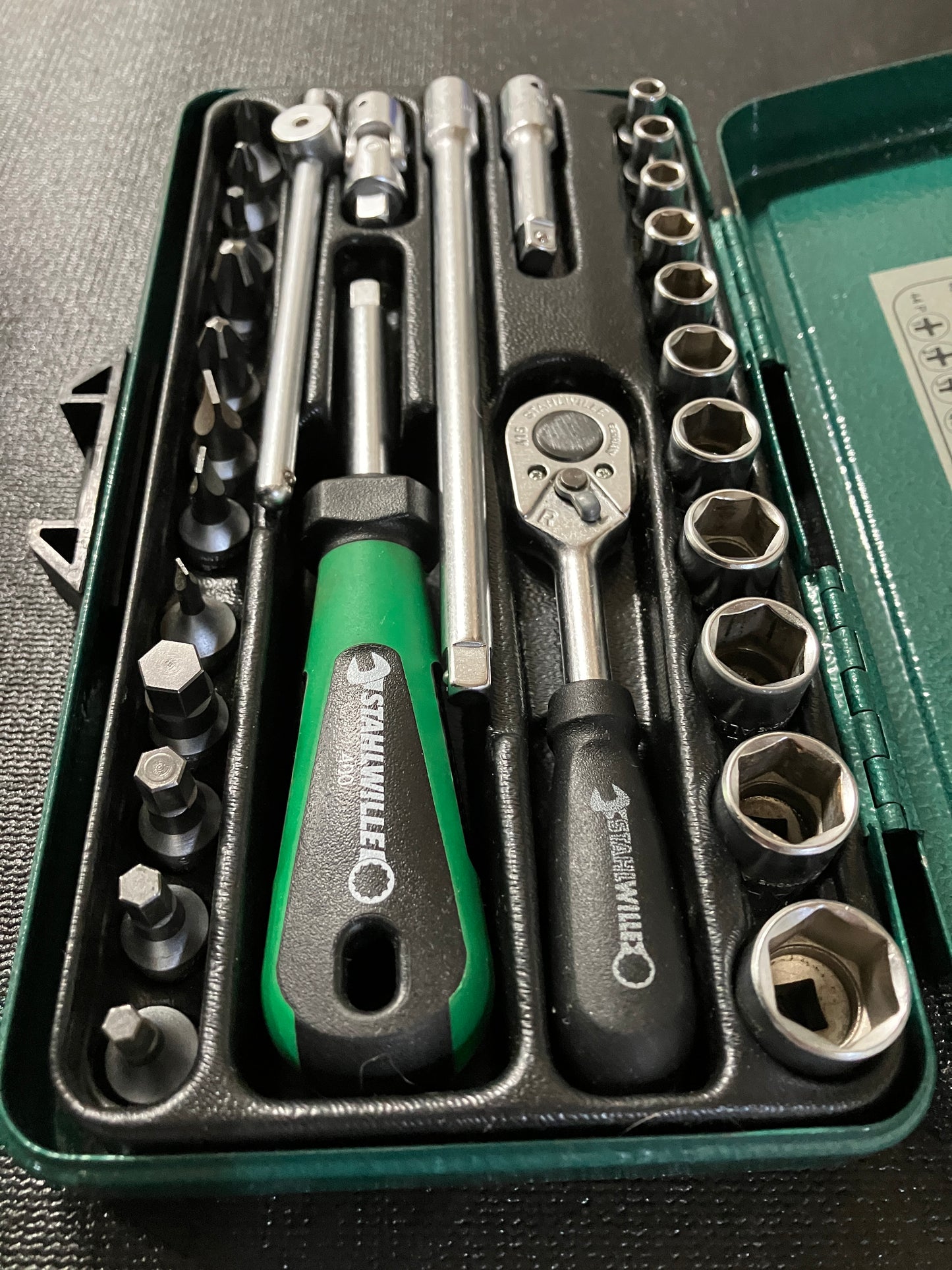 Stahlwille 1/4” Drive 19pc Metric 6 Point Socket Set w/ Metal Case